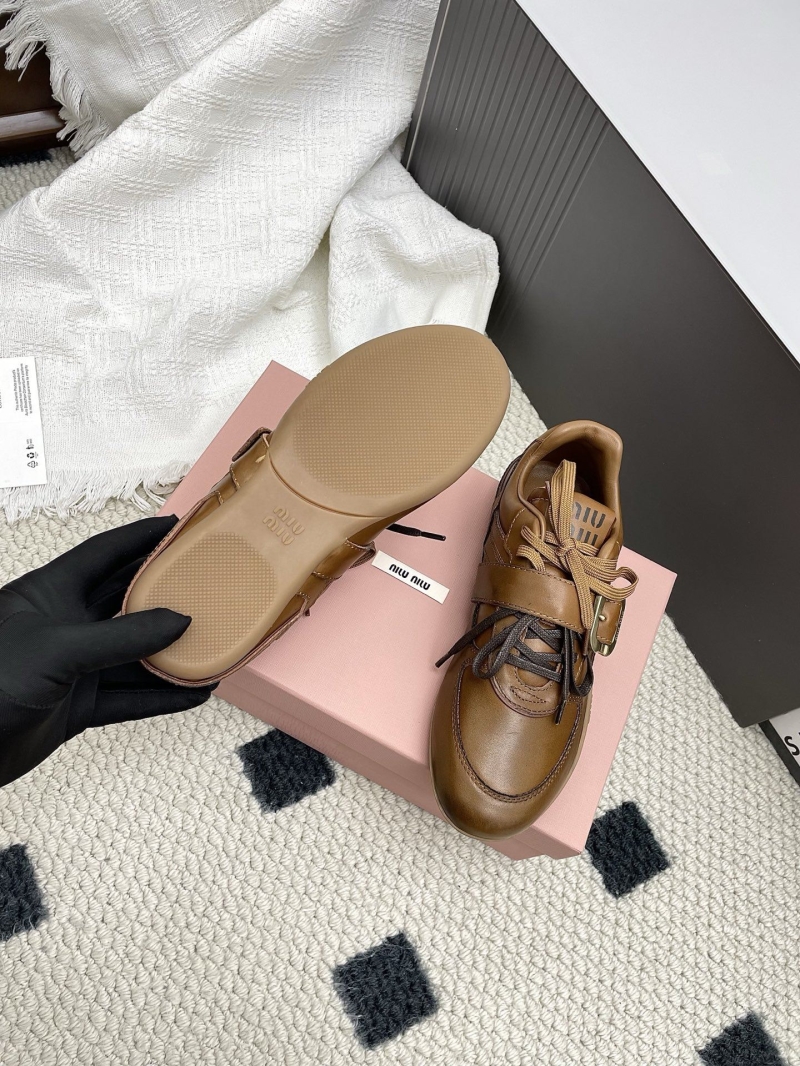 Miu Miu Sneakers
